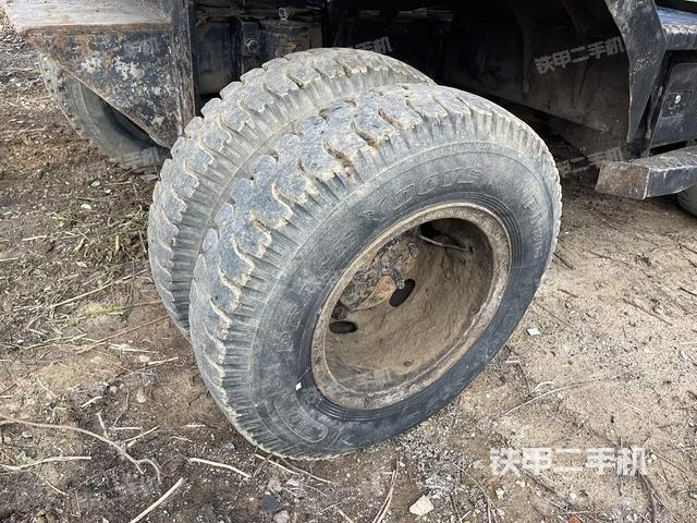 单侧履带整体（整机外观）