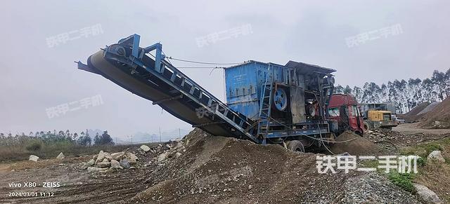 整机右后45°（设备外观及核心部件）