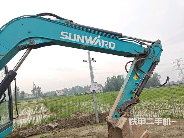 小臂整體右前（工作和回轉(zhuǎn)裝置）