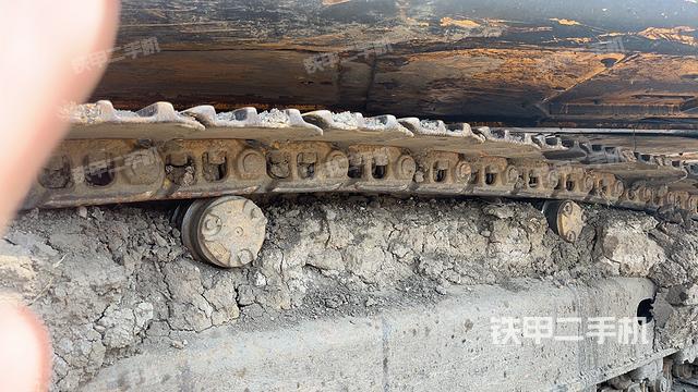 单侧履带整体（整机外观）