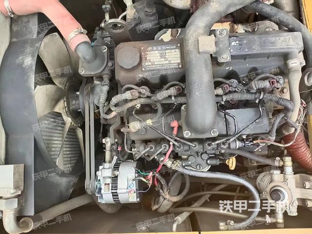 发动机整体俯视（整机外观）