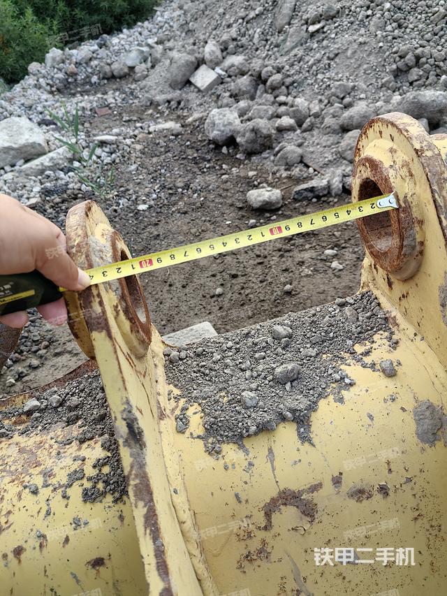 整机左侧（设备外观及核心部件）