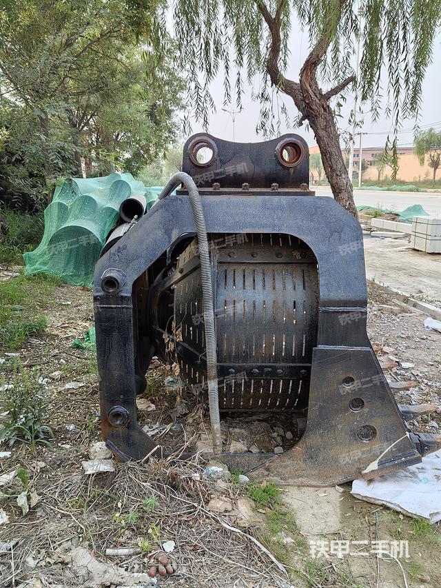 整机左侧（设备外观及核心部件）