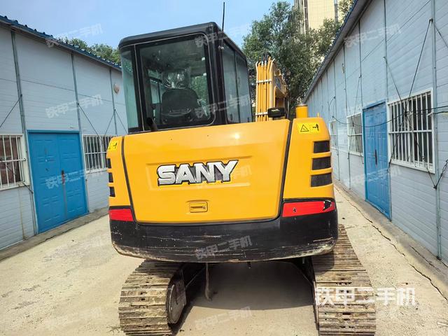 单侧履带整体（整机外观）