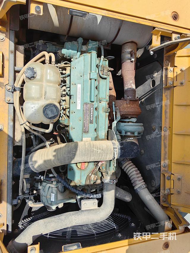 发动机整体俯视（整机外观）