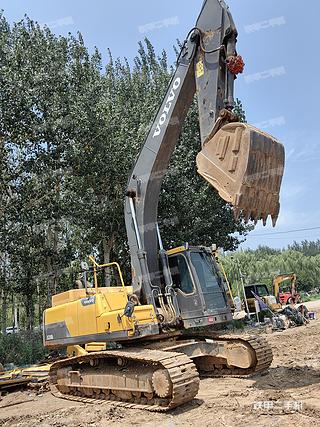 大同市出售 沃尔沃 EC250D 挖掘机