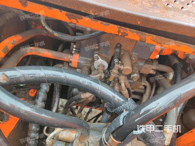 分配閥（上車部件）