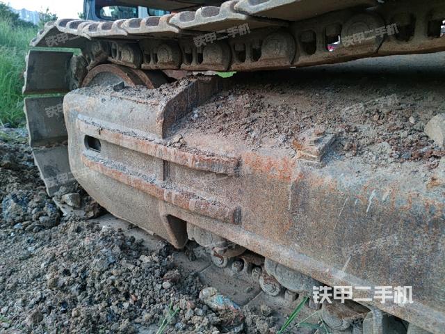 左側(cè)行走馬達(dá)蓋板（行走機(jī)構(gòu)）