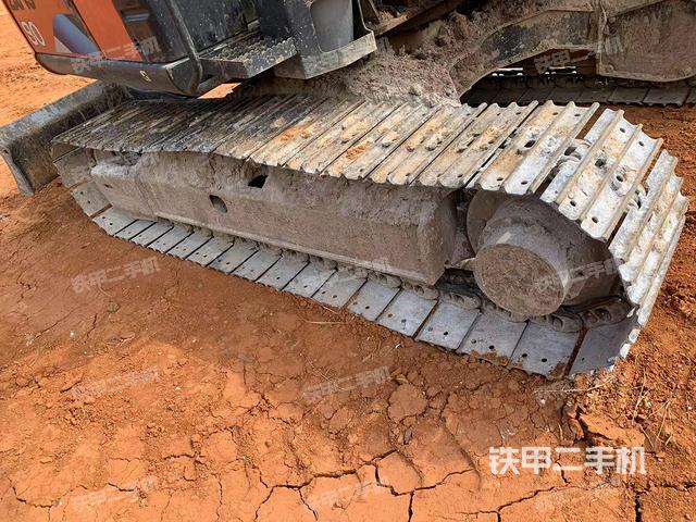 单侧履带整体（整机外观）