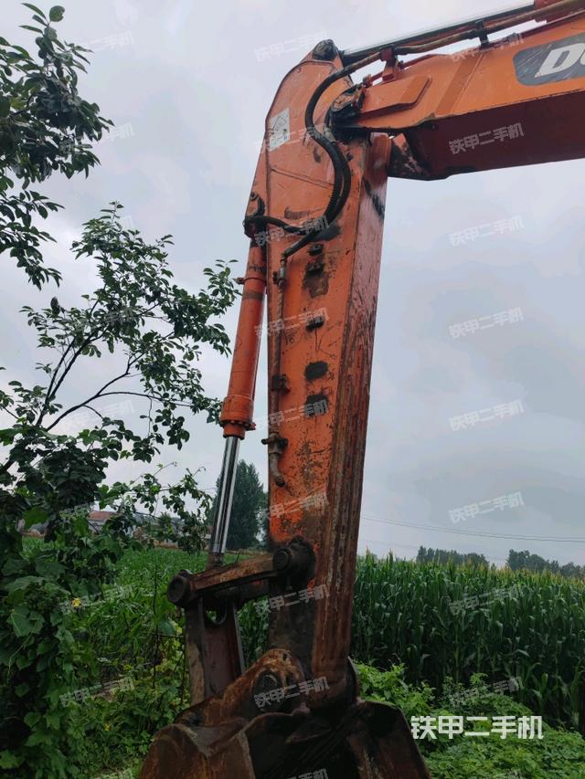 小臂整體左后（工作和回轉(zhuǎn)裝置）