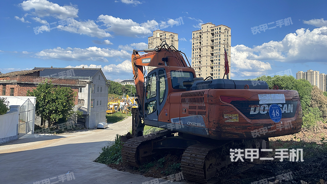 整机右后45°（整机外观）