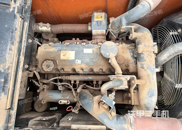 发动机整体俯视（整机外观）