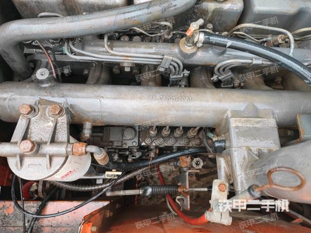 氣門室蓋螺絲特寫（上車部件）