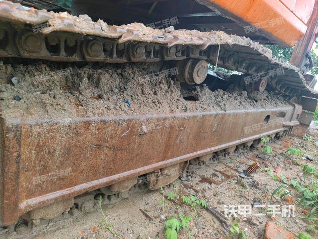 右側(cè)履帶整體（行走機(jī)構(gòu)）