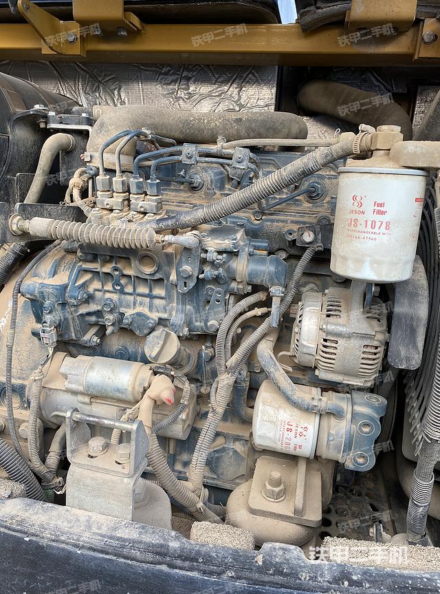 发动机整体俯视（整机外观）