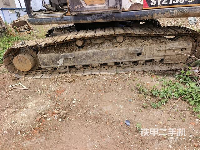 单侧履带整体（整机外观）