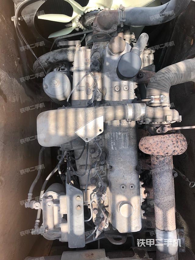 发动机整体俯视（整机外观）