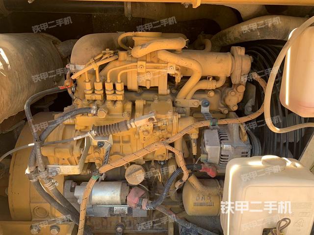 发动机整体俯视（整机外观）