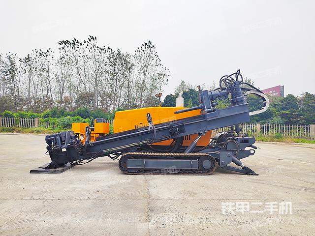 整机左侧（设备外观及核心部件）