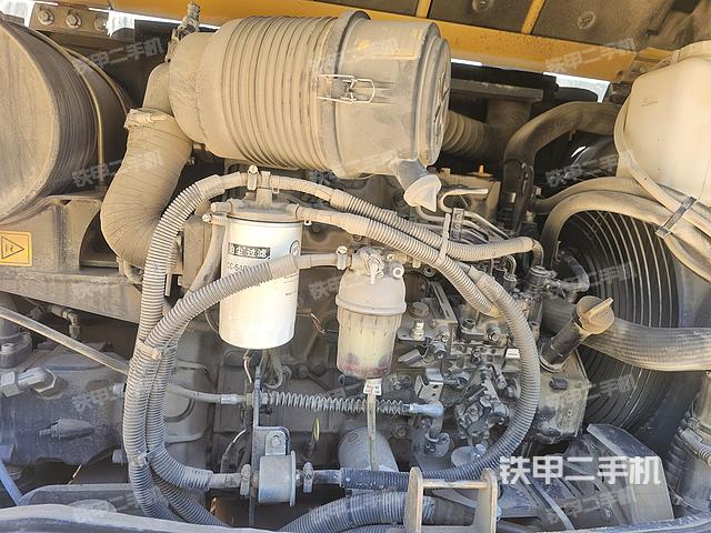 发动机整体俯视（整机外观）