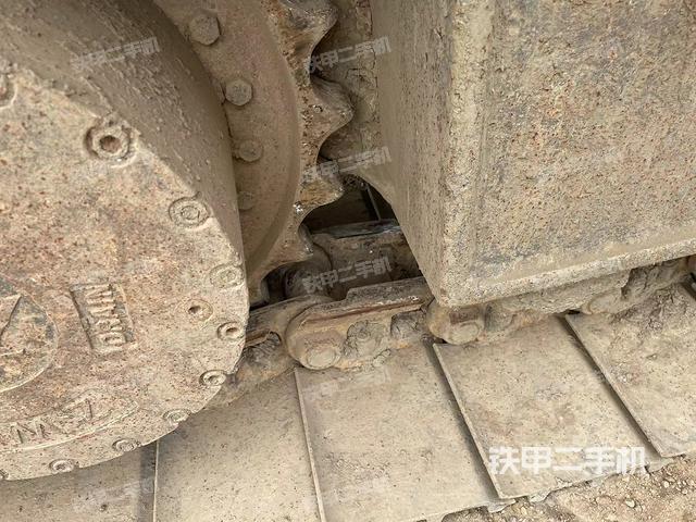 单侧履带整体（整机外观）