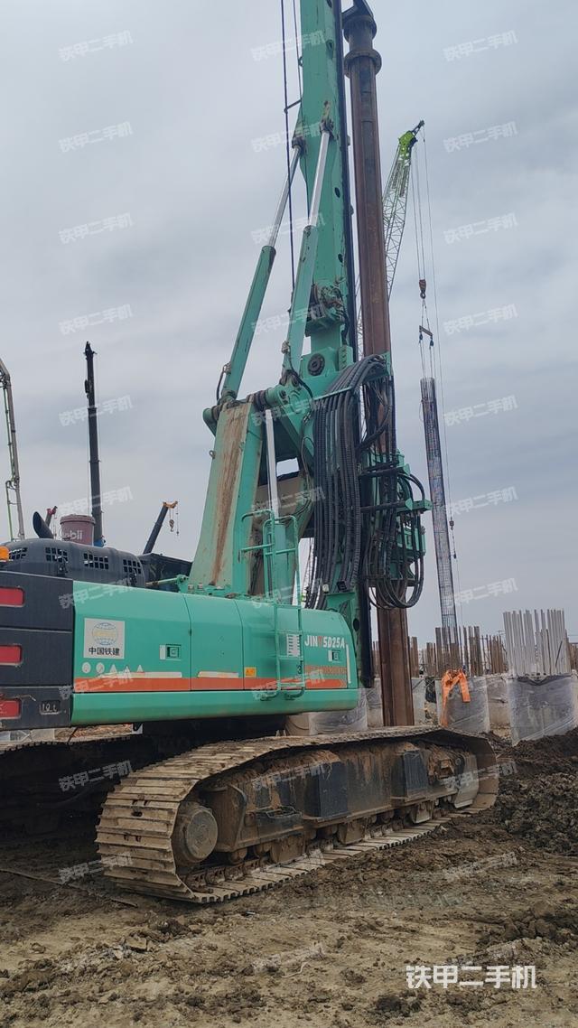 整机右后45°（设备外观及核心部件）