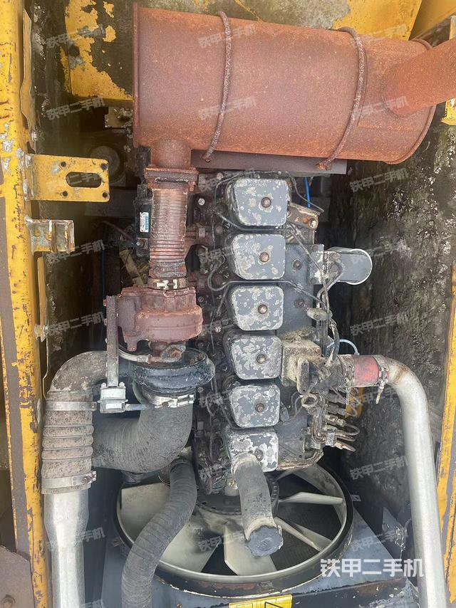 发动机整体俯视（整机外观）