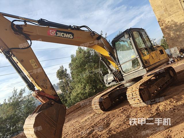 徐工XE135D挖掘机