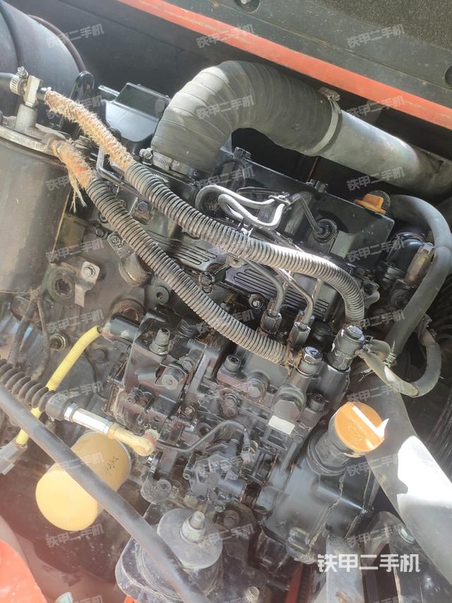 發(fā)動機(jī)室（上車部件）