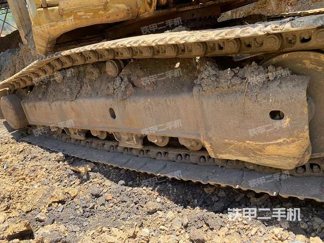 单侧履带整体（整机外观）