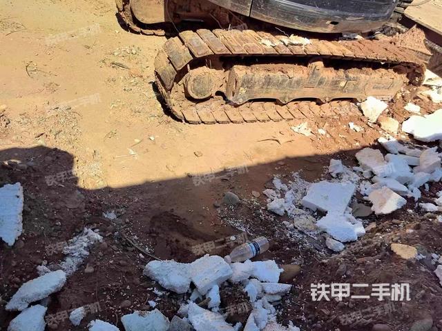 单侧履带整体（整机外观）