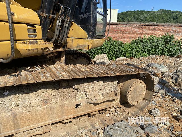 单侧履带整体（整机外观）