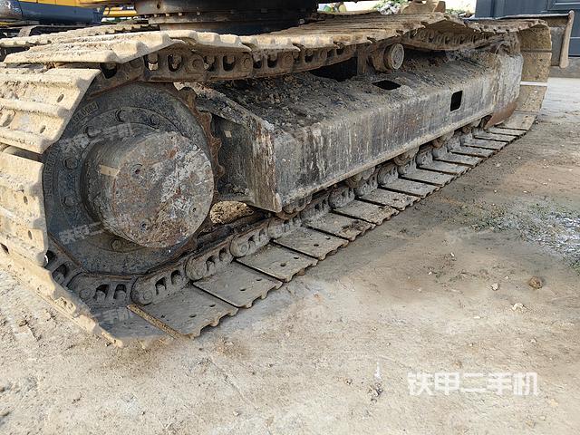 单侧履带整体（整机外观）