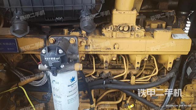 发动机左侧（整机外观及大件）