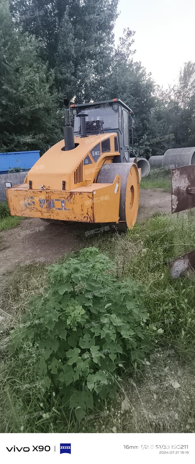 整机右后45°（设备外观及核心部件）