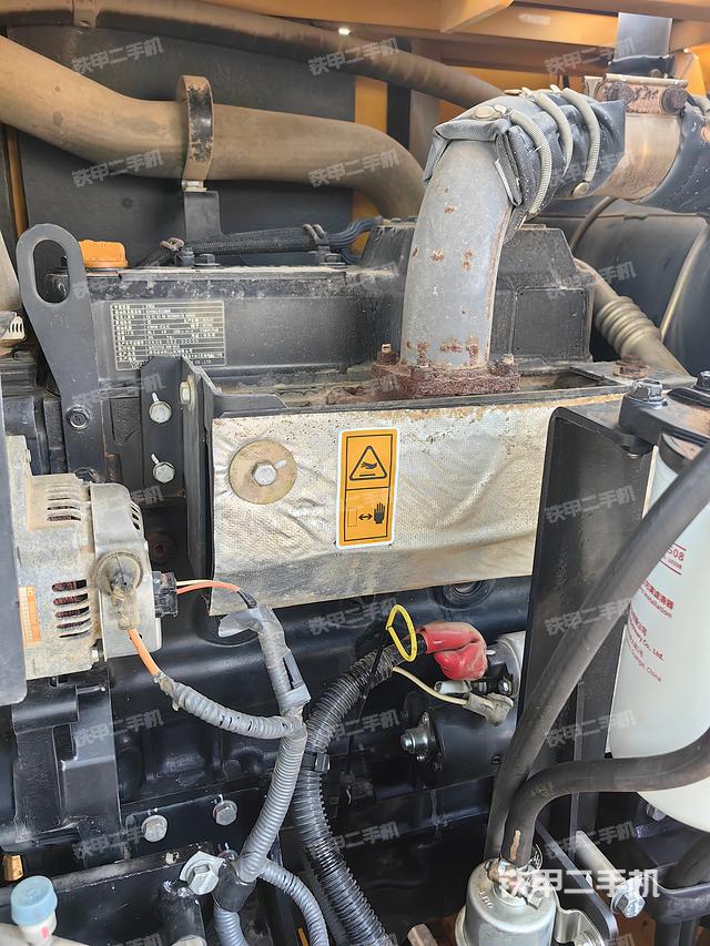 发动机整体俯视（整机外观）