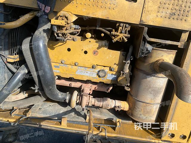 发动机整体俯视（整机外观）