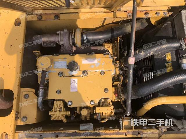 发动机整体俯视（整机外观）