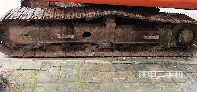 单侧履带整体（整机外观）