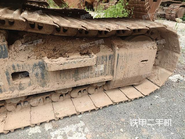 单侧履带整体（整机外观）