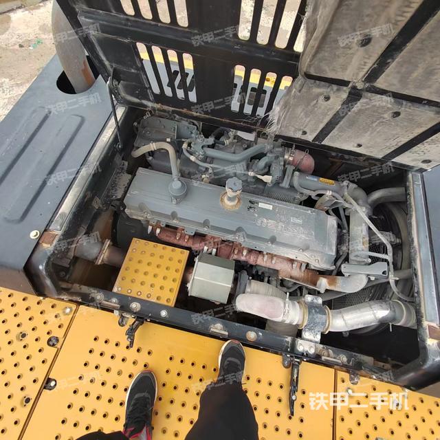 发动机整体俯视（整机外观）