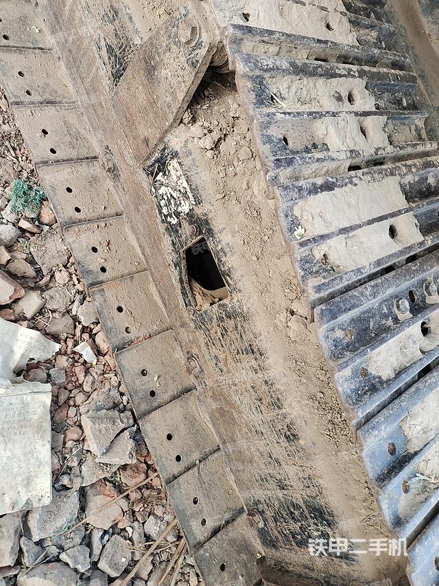 单侧履带整体（整机外观）