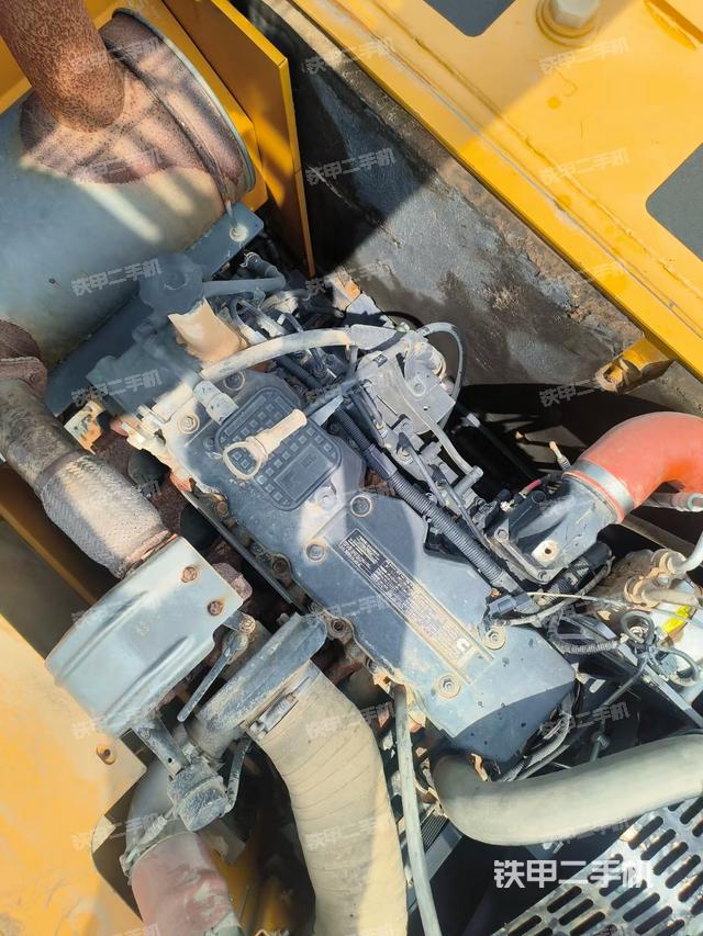 发动机整体俯视（整机外观）