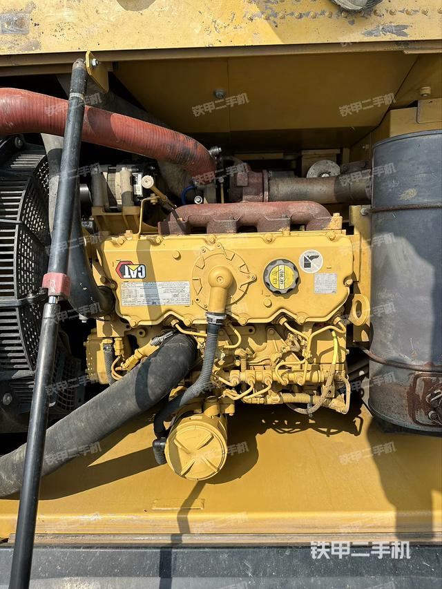 发动机整体俯视（整机外观）