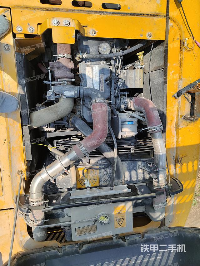 发动机整体俯视（整机外观）