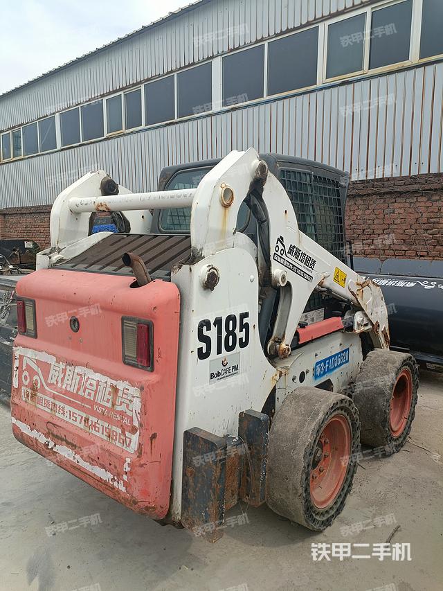 整机右后45°（设备外观及核心部件）