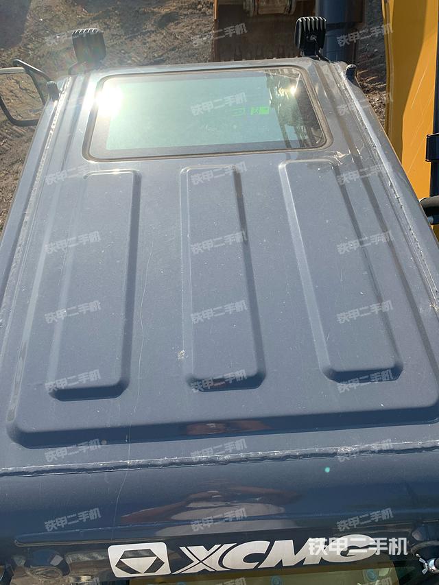 驾驶室顶部（整机外观）