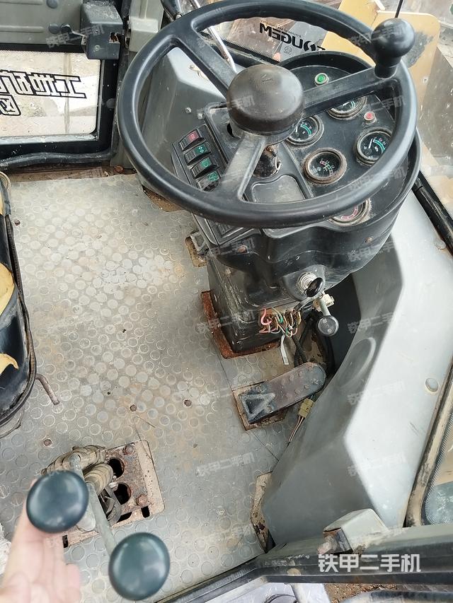 驾驶室工作台（整机外观及大件）