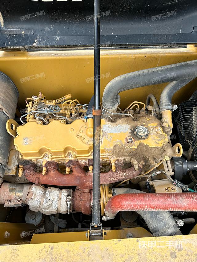 发动机整体俯视（整机外观）