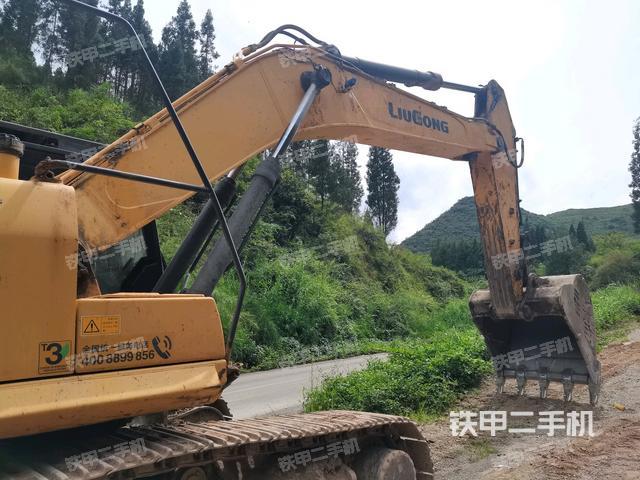 大臂整體?右側（工作和回轉裝置）